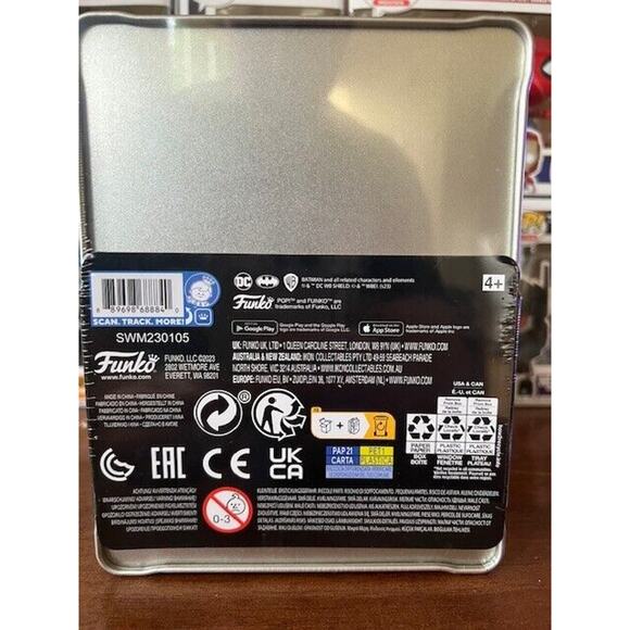 Funko Pop! Classics The Joker - 25th Anniversary - Funko Shop Exclusive, LE25000 - Picture 3 of 4